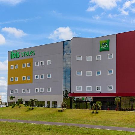 Ibis Styles Birigui Hotel Exterior foto