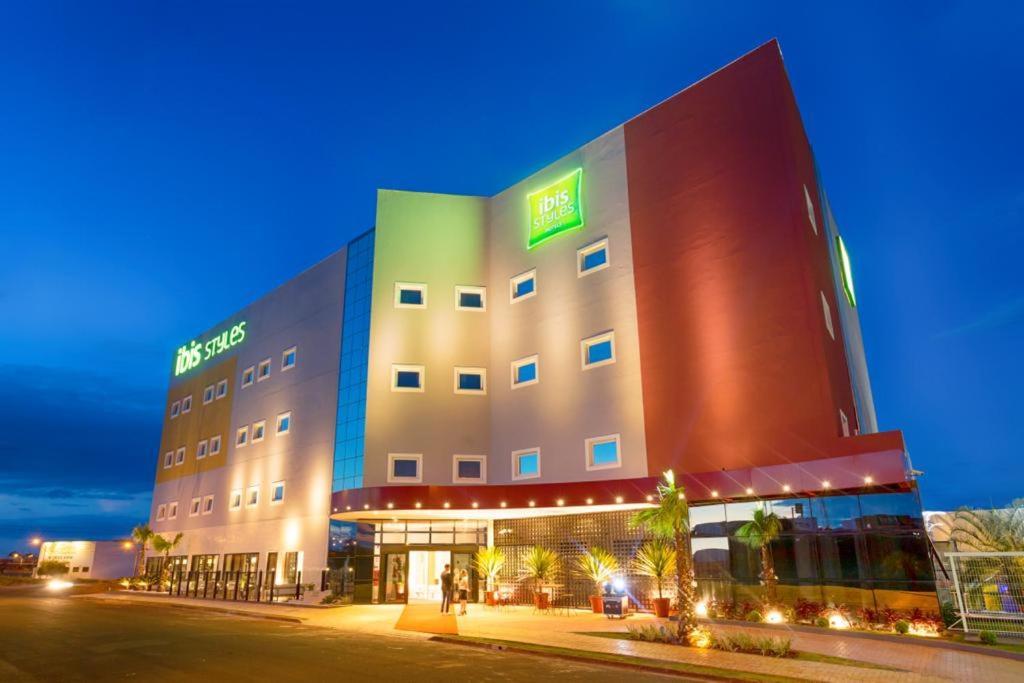 Ibis Styles Birigui Hotel Exterior foto